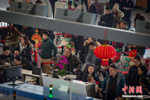 YψD125գÿϾڇHCkǙCm(x)<a target='_blank' href='http://www.chinanews.com/' _fcksavedurl='http://www.chinanews.com/'><p class=
